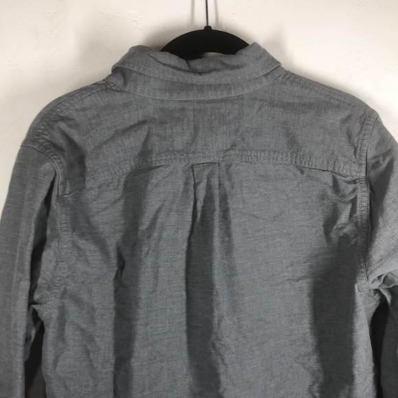 Abercrombie & Fitch Muscle fit gray button down shirt size medium - Picture 8 of 11